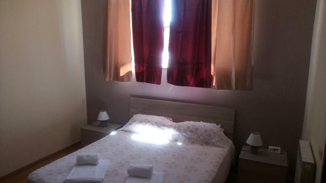 מונטה קטיני טרמה Holiday Matteotti חדר תמונה